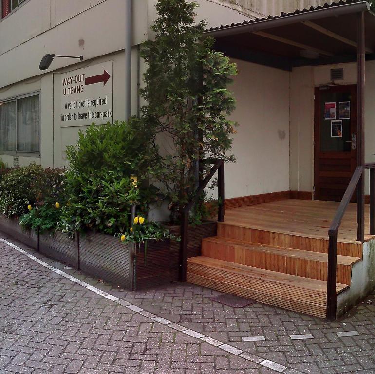 Budget Hostel Bargain Toko Amsterdam Dış mekan fotoğraf