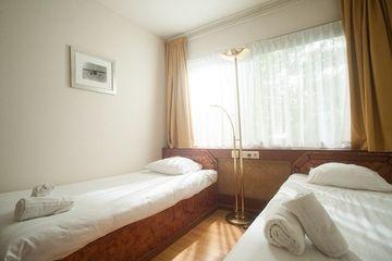 Budget Hostel Bargain Toko Amsterdam Dış mekan fotoğraf